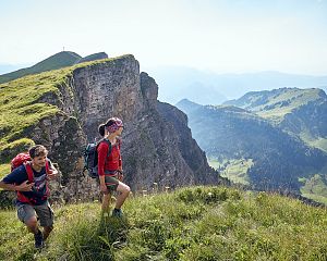 bergbahnen-diedamskopf-au-schoppernau-bregenzerwald-wandern-fernblick