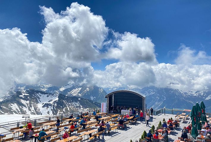 bergbahnen-diedamskopf-bergmesse-fruehjahr-bregenzerwald